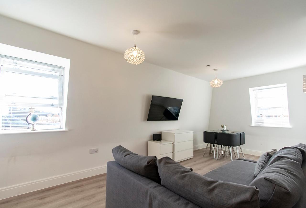 Апартаменти Modern 1 Bed Flat 2 Mins Walk From Restaurants Bars Clubs & Beach! Wow! Борнмут Екстер'єр фото